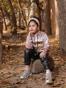 عکس کودک در فضای باز 1