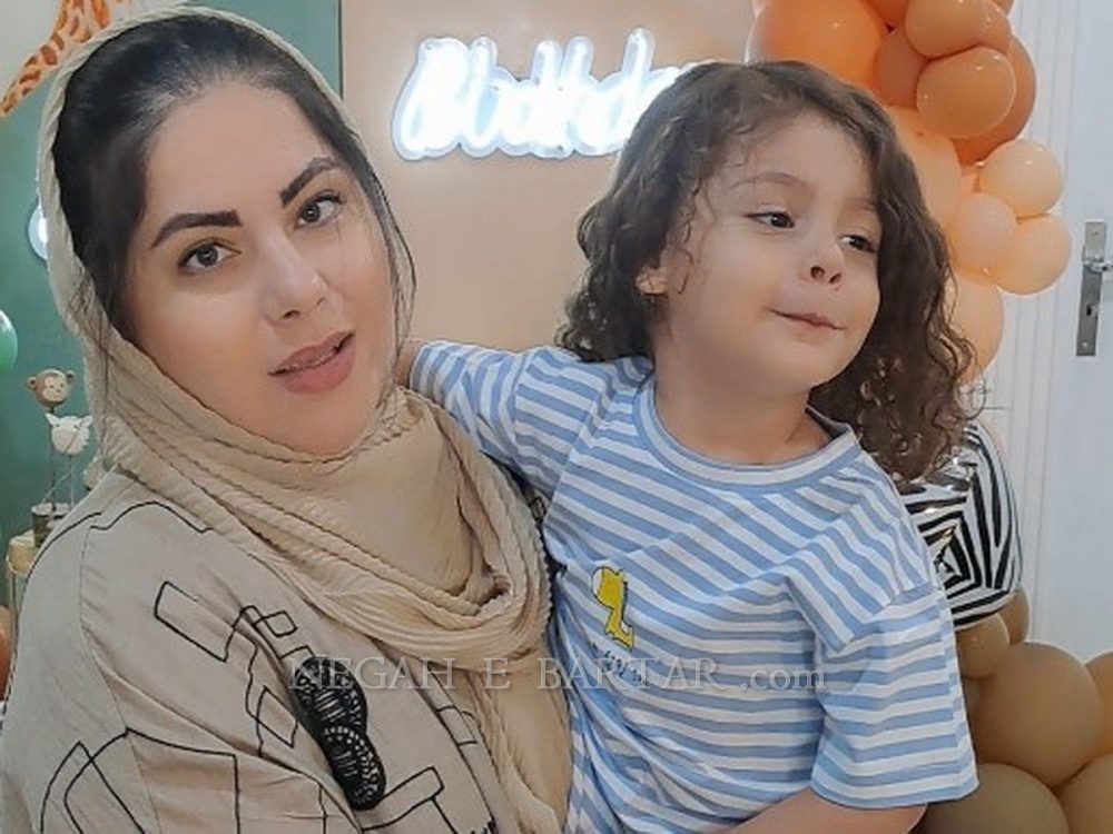 رضایت مادر تیام از نظافت و اخلاق پرسنل آتلیه