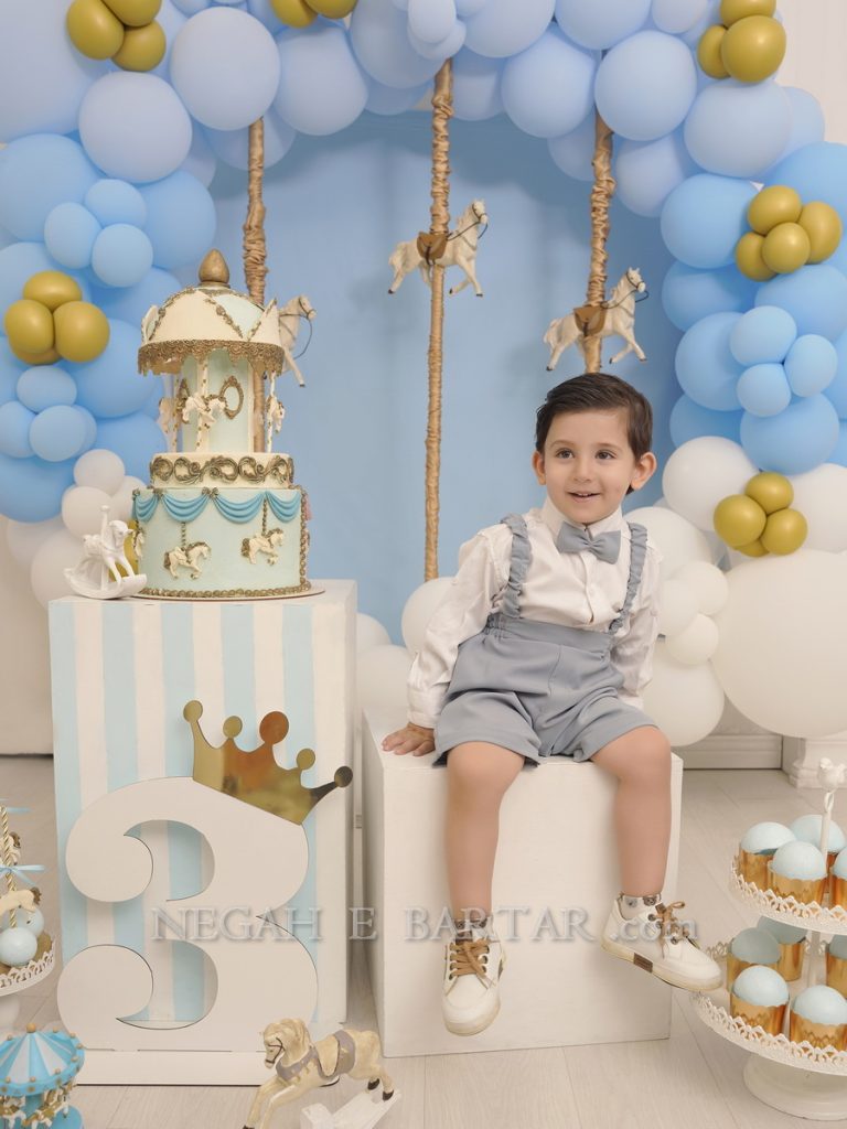 ژست عکس تولد پسرانه 10