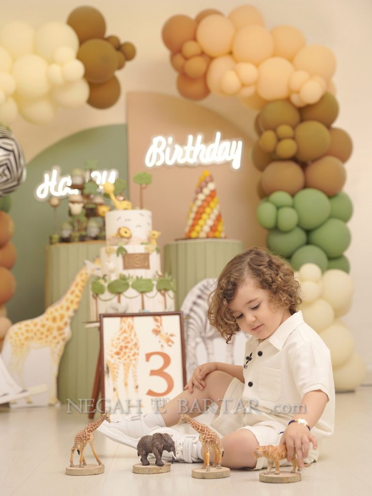 ژست عکس تولد پسرانه 12